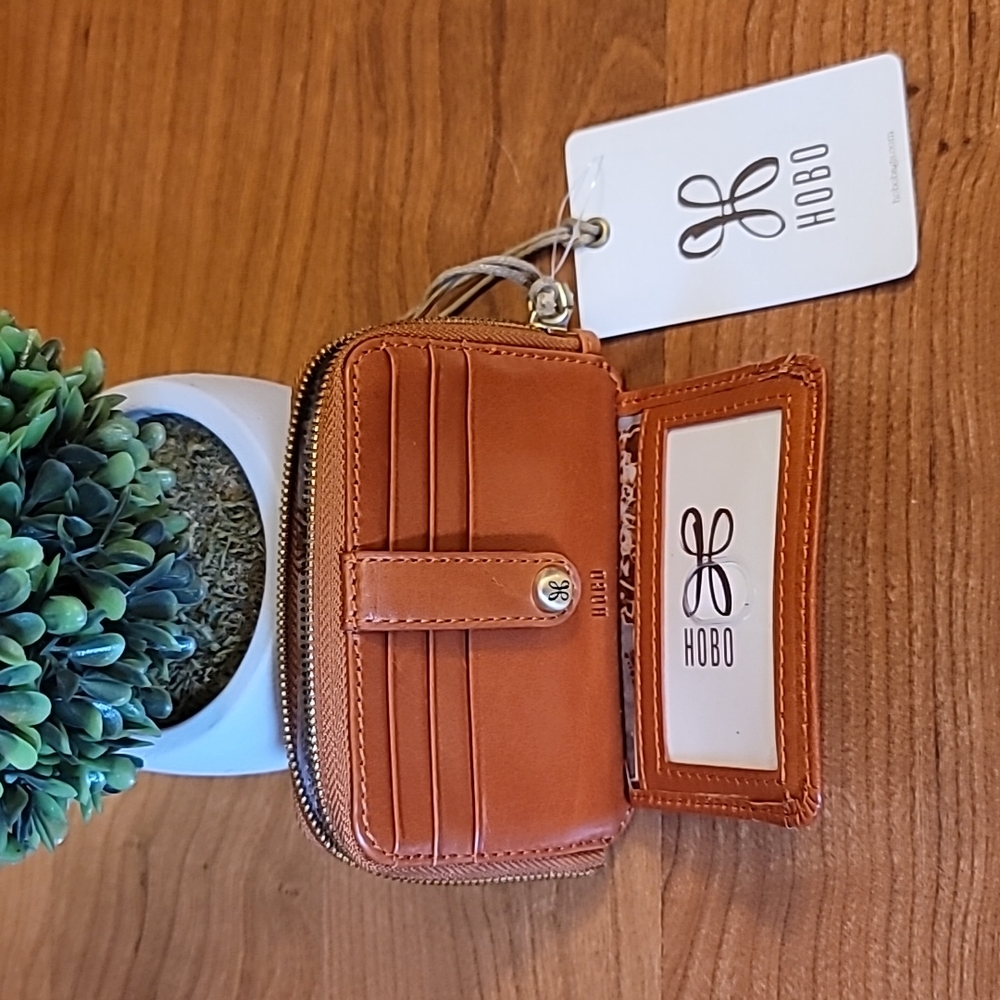 HOBO Katya Amber Leather Credit Card Holder - Picture 4 of 5